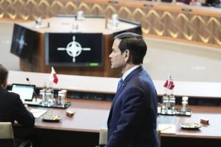 Ο Μάρκο Ρούμπιο στη σύνοδο του ΝΑΤΟ στις Βρυξέλλες